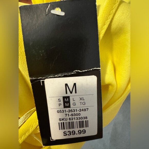 Elegant Yellow Ruffle Dress - Picture 7 of 7